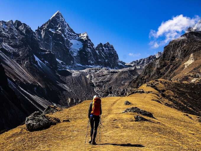 मनाली में ट्रैकिंग - Trekking Activities In Manali In Hindi