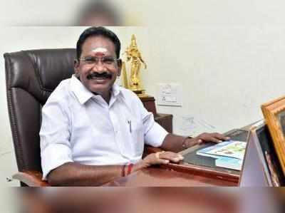 உடைகிறதா அதிமுக?: எம்ஜிஆர், ஜெயலலிதா விவகாரம் செல்லூர் ராஜு ஆவேசம்!