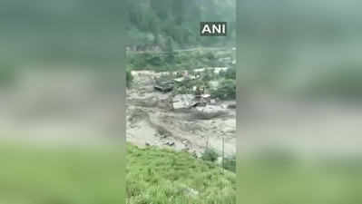 Video: हिमाचल के कुल्लू में बढ़ा नदी का जलस्तर, बह गए मां और बेटा