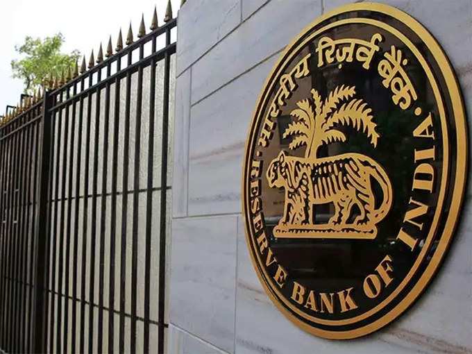​कई स​हकारी बैंकों के लाइसेंस रद्द कर चुका है RBI