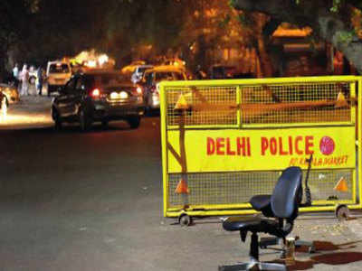 Delhi Police: दिल्ली पुलिस का फिजिकल टेस्ट पास कराने के लिए दलाल कर रहे थे कॉल