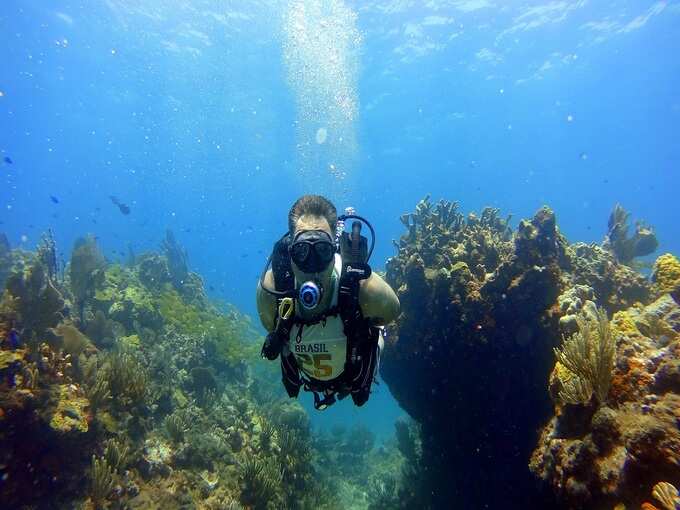 मालदीव में स्कूबा डाइविंग - Scuba Diving in Maldives in Hindi