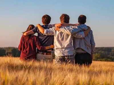 Friendship Day 2022 Wishes: मैत्रीचं नाते जपण्यासाठी मित्र-मैत्रिणींना पाठवा मैत्री दिनाच्या शुभेच्छा