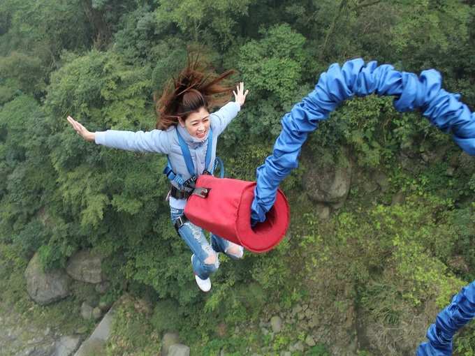 थाईलैंड में बंजी जम्पिंग - Bungee Jumping in Thailand in Hindi