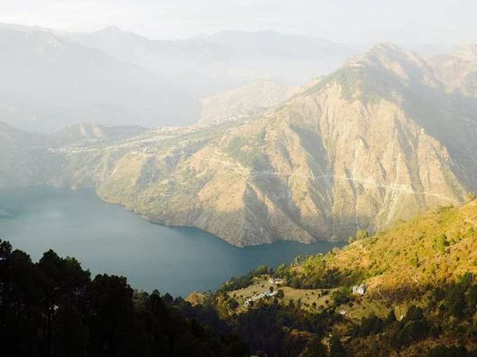 डलहौजी में चमेरा झील - Chamera Lake in Dalhousie In Hindi