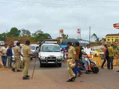 കേരളത്തിൽ നിന്നുള്ളവർ ശ്രദ്ധിക്കുക; കർണാടകയിൽ ബസുകളിലും ട്രെയിനുകളിലും പരിശോധന, ആർടിപിസിആർ നെഗറ്റീവ് ഫലം നിർബന്ധം