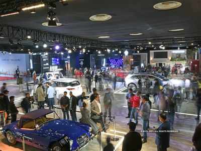 करोनाचा Auto Expo 2022 लाही फटका, तिसऱ्या लाटेच्या धोक्यामुळे सियामने घेतला मोठा निर्णय