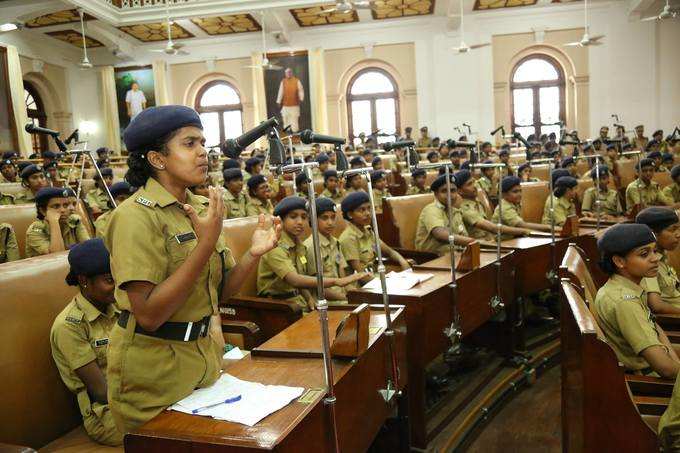 ​ഗുജറാത്തിന് കേരളം മാതൃക