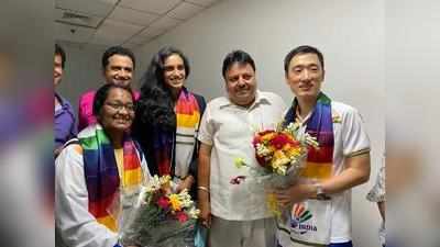 Tokyo Olympic Games 2021 Day 12 LIVE: ओलिंपिक: मेडल जीतकर स्वदेश लौटीं सिंधु, एयरपोर्ट पर खूब बजे ढोल-नगाड़े