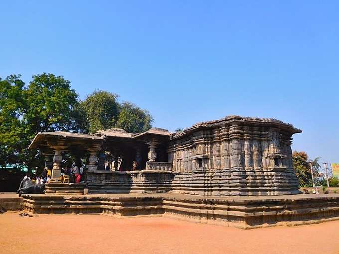 हजार स्तंभ मंदिर वारंगल - Thousand Pillar Temple Warangal in Hindi