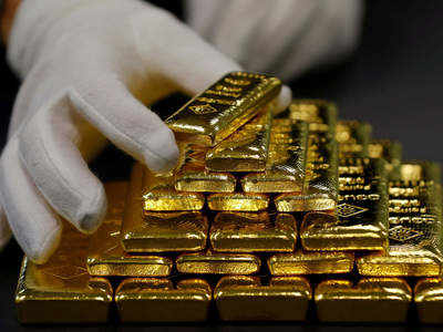 Gold Rate today: सोने-चांदी के भाव में कमजोरी, जानिए क्या निवेश के बन रहे हैं मौके