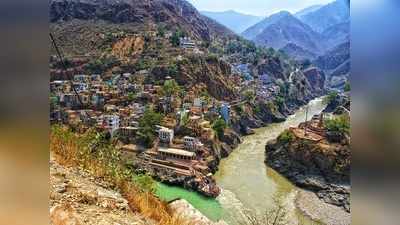 देवभूमि से प्रसिद्ध उत्तराखंड की इन मशहूर जगहों को भी कर लें अपनी ट्रैवलिंग लिस्ट में शामिल