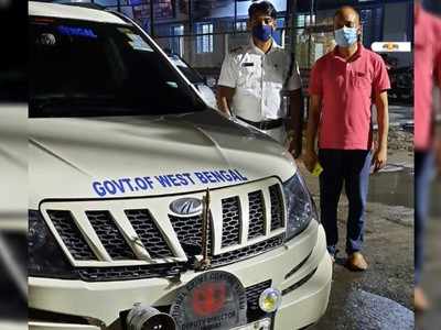 গাড়িতে সরকারি স্টিকার, ফের কলকাতায় পাকড়াও ভুয়ো আধিকারিক