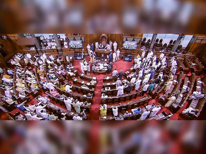 Parliament Monsoon Session Live: विपक्षी नेताओं के किसानों से मिलने पर केंद्रीय कृषि मंत्री ने उठाया सवाल