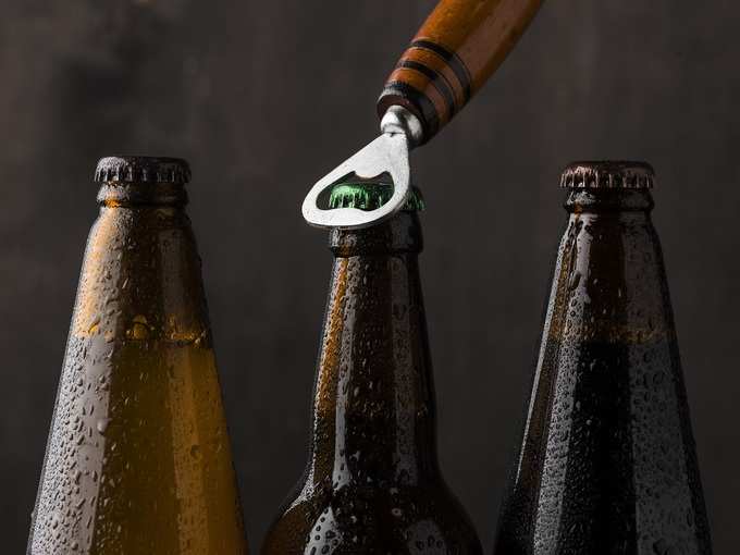 8- दुनिया की सबसे पुरानी बीयर कौन-सी है, जो आज भी बाजार में उपलब्ध है?