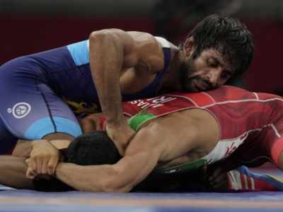 Bajrang Punia Olympics: जैसा नाम, वैसा ही लगा डाला दांव...देखिए बजरंग ने कैसे कर डाला विपक्षी पहलवान को चित