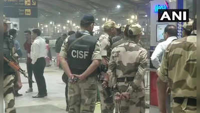 bomb threat : दिल्लीतील IGI विमानतळ बॉम्बने उडवण्याची धमकी, अल कायदाच्या नावाने आला ई-मेल