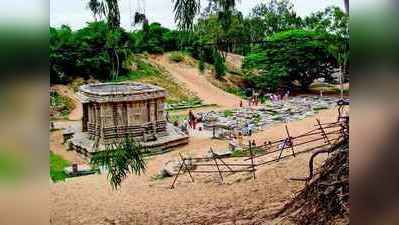 ವೀಕೆಂಡ್‌ ಲಾಕ್‌ಡೌನ್ ಲೆಕ್ಕಿಸದ ಪ್ರವಾಸಿಗರು: ತಲಕಾಡಿನಲ್ಲಿ ಬೆಂಗಳೂರಿನವರದ್ದೇ ಕಾರುಬಾರು..!