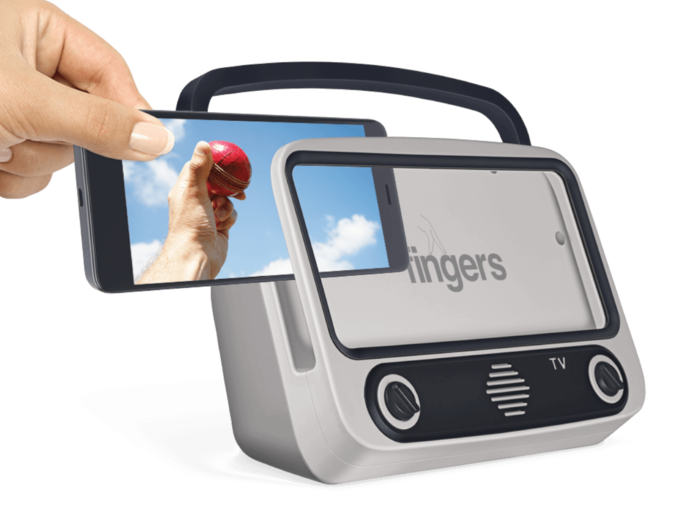 Fingers My-Own-TV Portable Speaker