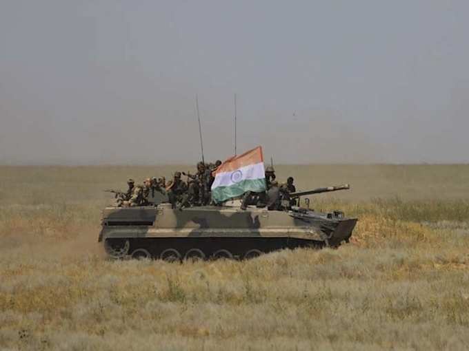 टी-90 टैंक भारत का भी मुख्य युद्धक हथियार