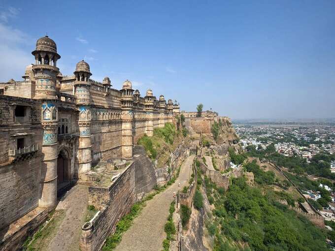 झांसी के पास ओरछा - Orchha near Jhansi in Hindi