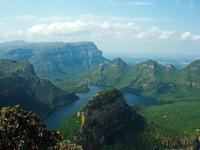 ड्रेकेन्सबर्ग - Drakensberg in Hindi