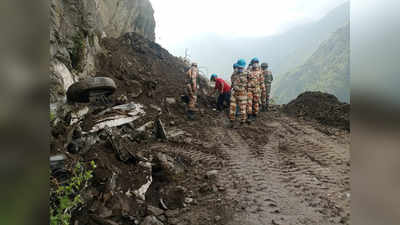 landslide kinnaur : हिमाचलमधील भीषण दुर्घटनेत १० मृत्यू, अजूनही ढिगाऱ्याखाली २५ ते ३० जण अडकले