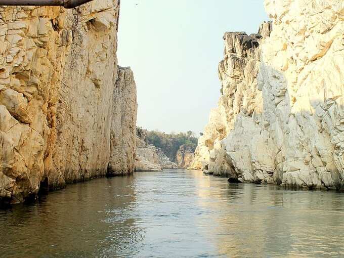 जबलपुर का भेड़ाघाट मार्बल रॉक - Bhedaghat Marble Rock in Jabalpur In Hindi