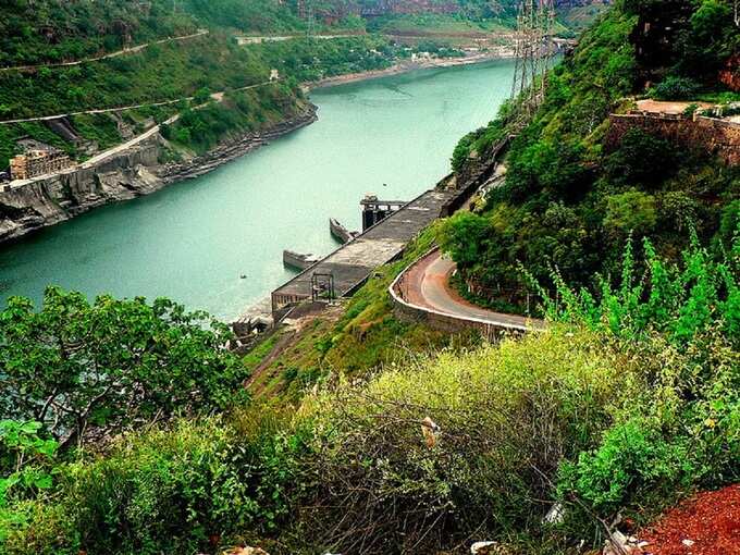 हैदराबाद के पास श्रीशैलम हिल स्टेशन - Srisailam near Hyderabad in Hindi