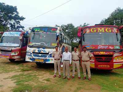 ಕೋಲಾರದಲ್ಲಿ ಒಂದೇ ರಿಜಿಸ್ಟ್ರೇಷನ್ ನಂಬರ್‌ನ 4 ಬಸ್..! ಆರ್‌ಟಿಒ ತನಿಖೆ ವೇಳೆ ಕಳ್ಳಾಟ ಬಯಲು..!