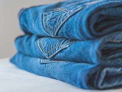 Mens Jeans : मात्र ₹1,249 में मिल रही हैं ये ग्रे, ब्लैक और ब्लू कलर की पार्टी वेयर Jeans, मिलेगा हार्ड लुक