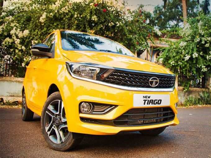 ​Tata Tiago वर शानदार ऑफर -