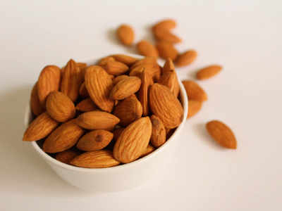 बढ़िया क्वालिटी के हाई प्रोटीन Almonds के इस्तेमाल से आपको मिलेंगे कई फायदे, स्किन और बालों के लिए भी हैं बेहतर