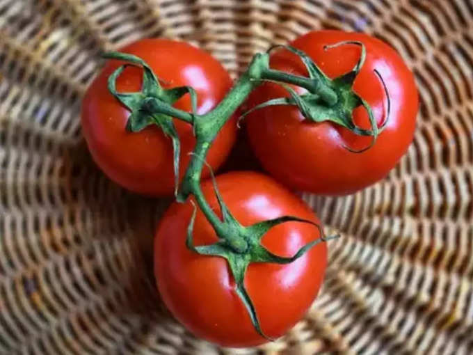​टमाटर (Tomatoes)