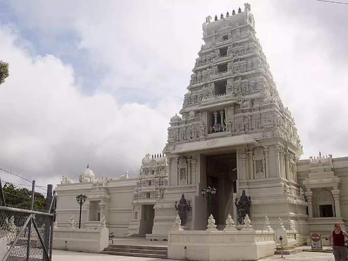 श्री वेंकटेश्वर मंदिर - Sri Venkateswara Temple in Lucknow in Hindi