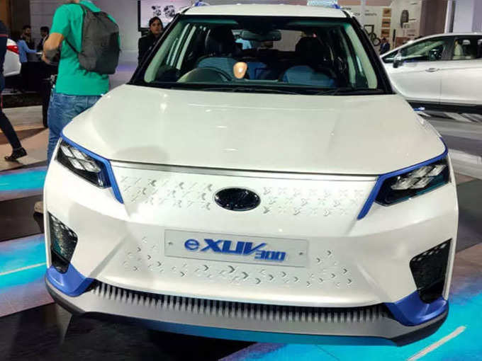 Mahindra eXUV300 Electric Car Launch Price India 1