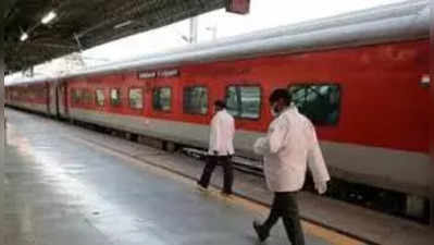 कोरोना महामारी के दौरान रेलवे को हुआ 36,000 करोड़ रुपये का नुकसान: रेल राज्य मंत्री