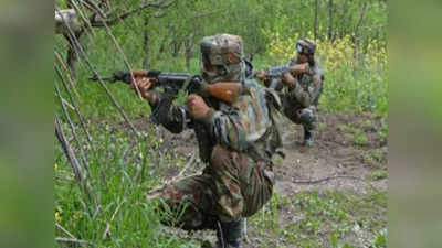 कश्मीर में सुरक्षा बलों ने 2 आतंकियों को मार गिराया, बड़ी मात्रा में मिले हथियार