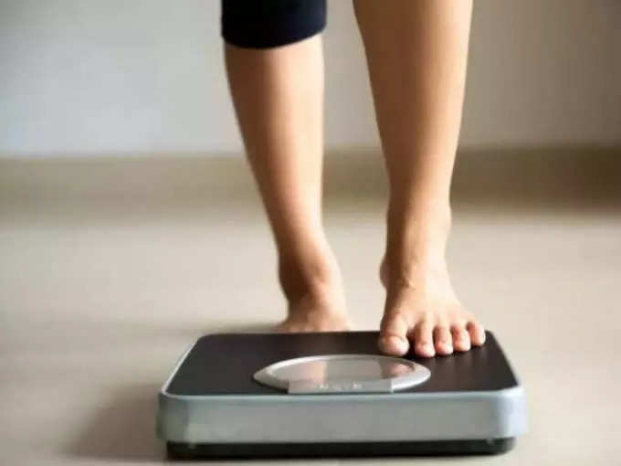 वयानुसार वजन बदलते
