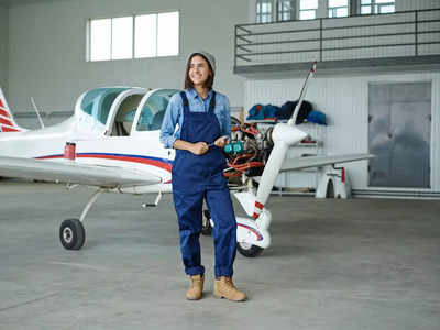 Career Tips: क्या है Aeronautical Engineering? कौन-से कोर्स के बाद मिलेगी हाई सैलरी