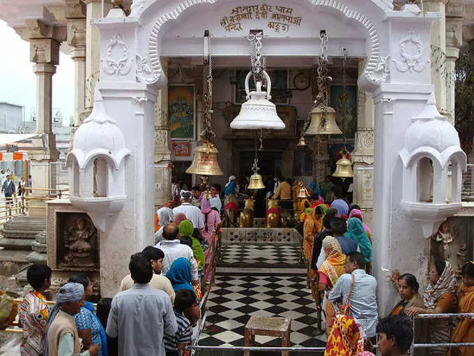 चामुंडा देवी मंदिर पालमपुर - Chamunda Devi Temple, Palampur In Hindi