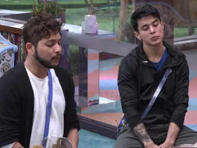 Bigg Boss OTT Day 17: खत्‍म हुए सारे कनेक्‍शन्‍स, एक-दूसरे से आजाद हुए कंटेस्‍टेंट्स