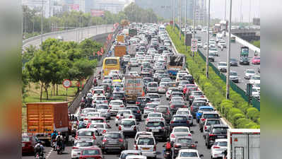 Delhi-Meerut expressway: दिल्ली-मेरठ एक्सप्रेसवे पर एग्जिट पॉइंट के झोल से बढ़ा नैशनल हाइवे पर जाम