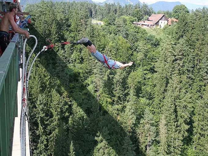 जंपिन हाइट्स, ऋषिकेश - Jumpin Heights, Rishikesh in Hindi