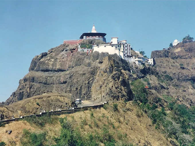 ​गंगागिरी महाराज मठ मंदिर - Gangagiri Maharaj Math Temple in Kolhapur in Hindi