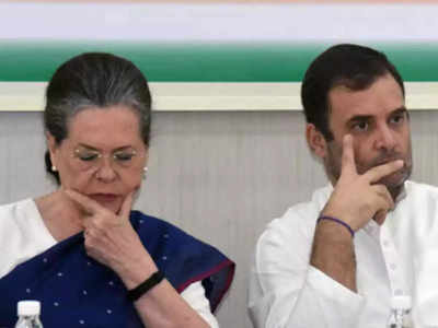 Rift in Congress : पंजाब-छत्तीसगढ़ ही नहीं, केरल से कश्मीर तक... जिधर देखो बगावत से जूझ रही है कांग्रेस