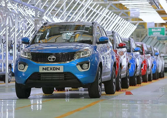 ​Tata Nexon आणि Nexon EV -