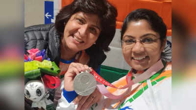 पैरालिंपिक में पदक जीतने वाली दूसरी भारतीय महिला एथलीट बनीं भाविना पटेल, जानें किसे समर्पित किया मेडल