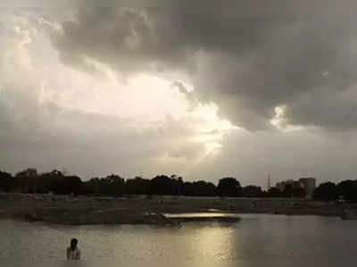 ચોમાસુ પૂરું થવામાં દોઢ માસ જેટલો સમય બાકી, હજી વરસાદ ખેંચાયો તો બગડશે ગુજરાતની સ્થિતિ