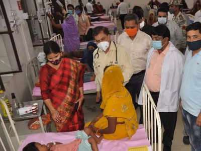 Firozabad News: फिरोजाबाद में बेकाबू डेंगू, एक दिन में मरे 8 बच्चे, अब तक 41 की मौत, मृतकों के परिजन से मुलाकात करेंगे CM योगी